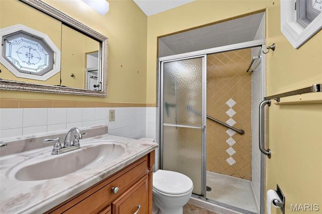 908 Devonshire Lane, St Charles, MO 63301