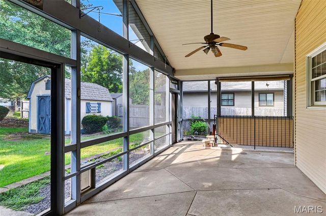 908 Devonshire Lane, St Charles, MO 63301