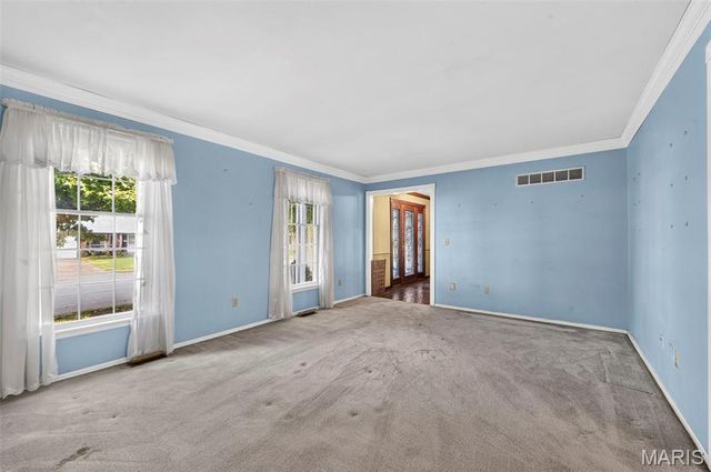 908 Devonshire Lane, St Charles, MO 63301