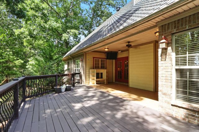 2905 Woodsgate Drive, Little Rock, AR 72211