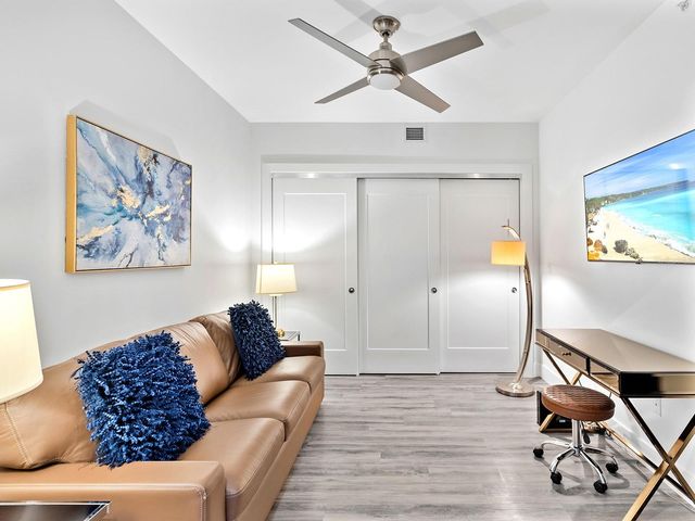 1709 N TAMIAMI TRAIL 318, Sarasota, FL 34234