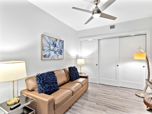 1709 N TAMIAMI TRAIL 318, Sarasota, FL 34234