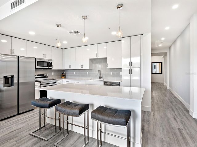 1709 N TAMIAMI TRAIL 318, Sarasota, FL 34234