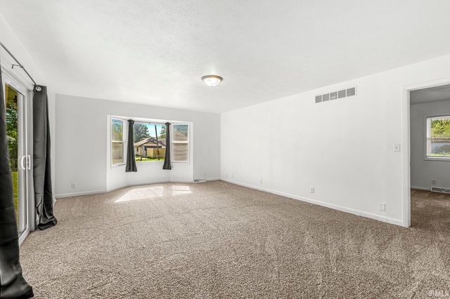 1701 Kilbourn Street, Elkhart, IN 46514