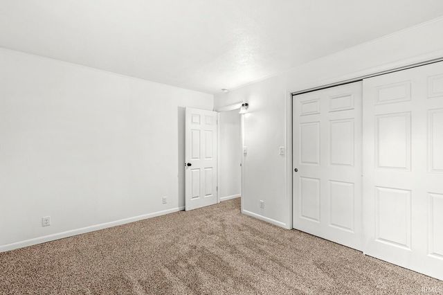 1701 Kilbourn Street, Elkhart, IN 46514