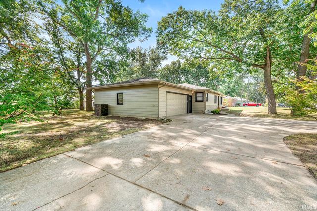1701 Kilbourn Street, Elkhart, IN 46514