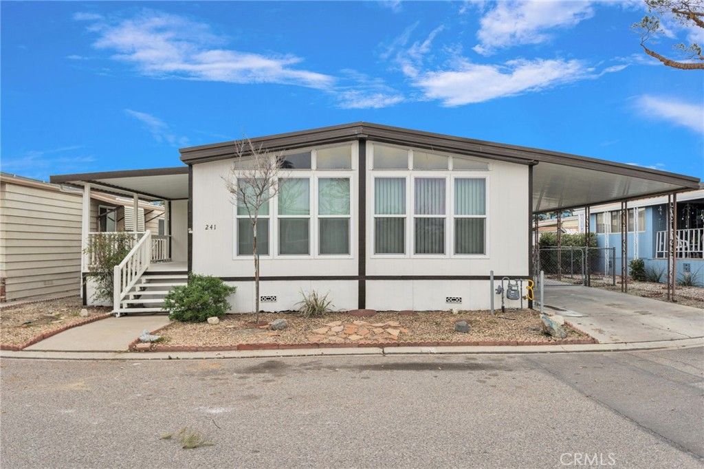 15252 Seneca Road 241, Victorville, CA 92392
