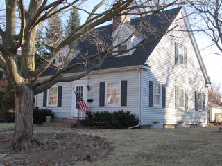 3015 E 18th Street, Davenport, IA 52803