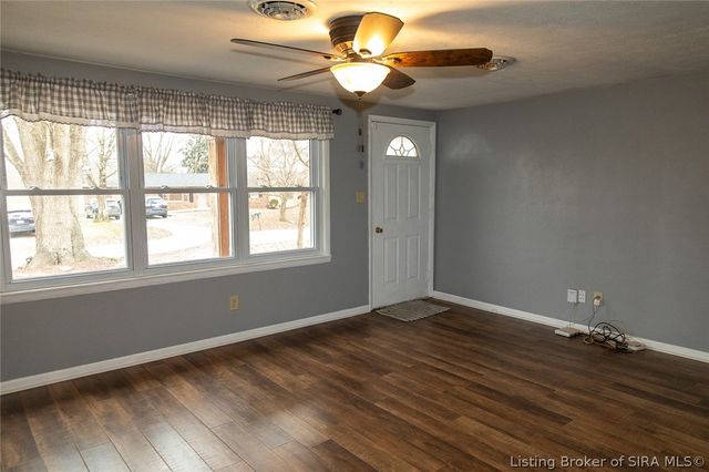 216 Smith Lane, Hanover, IN 47243