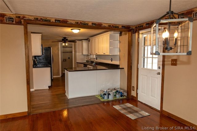 216 Smith Lane, Hanover, IN 47243