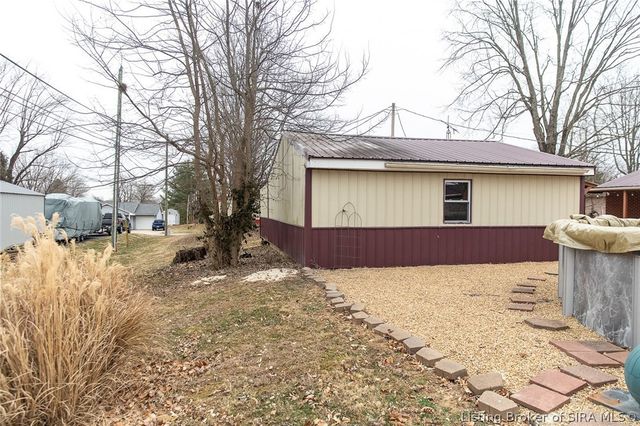 216 Smith Lane, Hanover, IN 47243