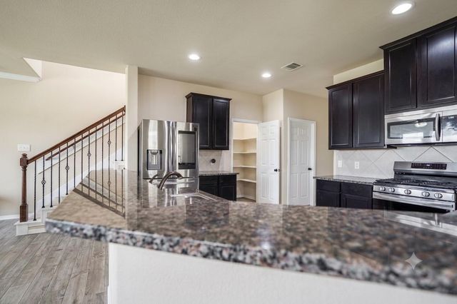 9106 Saint Laurent Lane, Houston, TX 77044