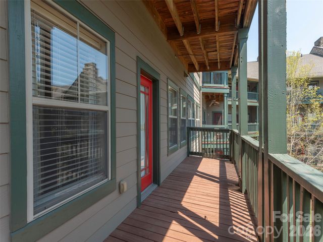 9 Kenilworth Knoll 308, Asheville, NC 28805