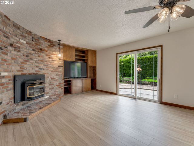 12310 Nw 15TH Ave, Vancouver, WA 98685