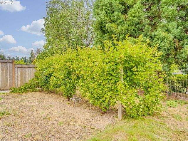 12310 Nw 15TH Ave, Vancouver, WA 98685