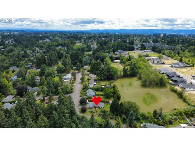 12310 Nw 15TH Ave, Vancouver, WA 98685