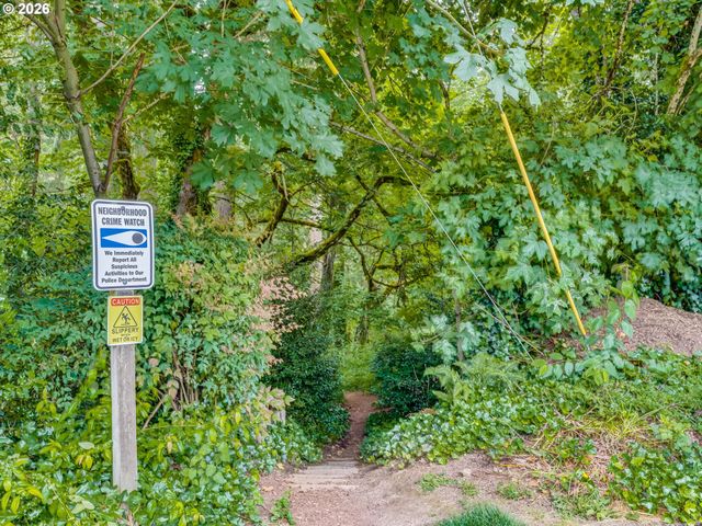 12310 Nw 15TH Ave, Vancouver, WA 98685