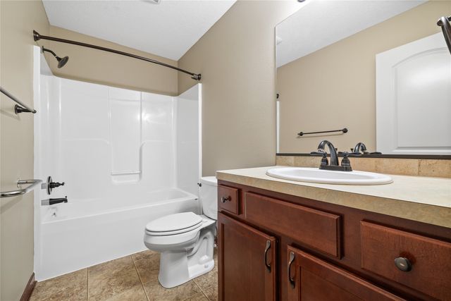 620 28th Street SE, Altoona, IA 50009