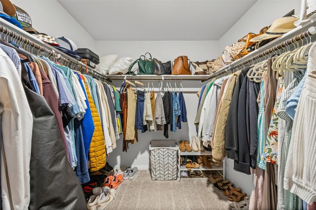 20120 Andrew Johnson DR, Manor, TX 78653