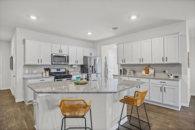 20120 Andrew Johnson DR, Manor, TX 78653