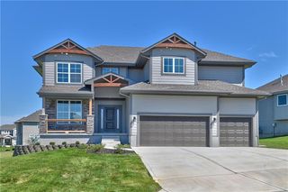 6012 Arapahoe Street, Shawnee, KS 66226
