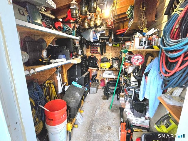 18 Westphal Street, West Hartford, CT 06110