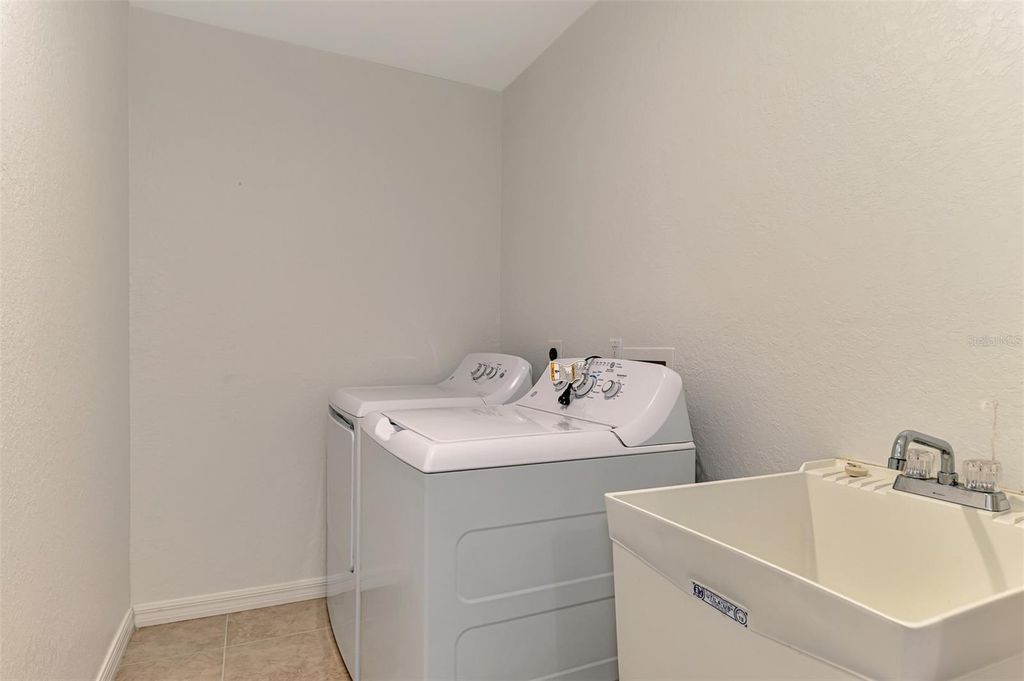 Image 32 of property listing at 12462 BUFFING ROAD, Port Charlotte, FL 33981