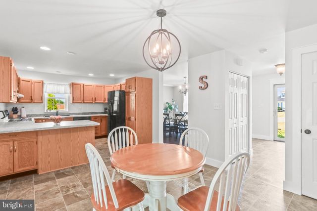 3320 NICOLE CT, Dover, PA 17315