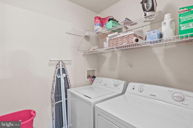 3320 NICOLE CT, Dover, PA 17315