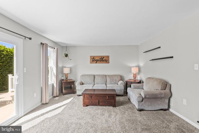 3320 NICOLE CT, Dover, PA 17315