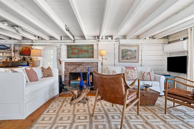 593 Commercial Street, Provincetown, MA 02657