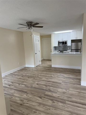 4481 W MCNAB Road W 19, Pompano Beach, FL 33069