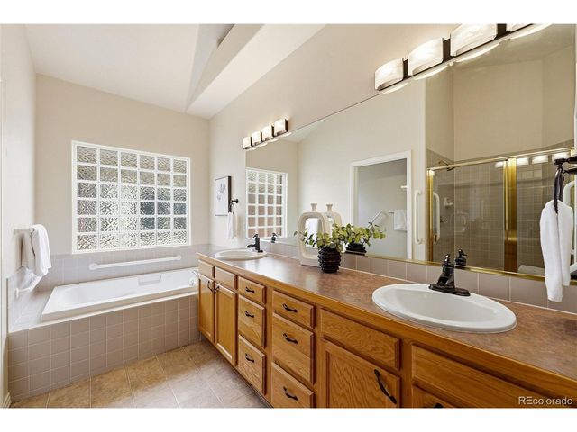 1004 Boxelder Cir, Longmont, CO 80503