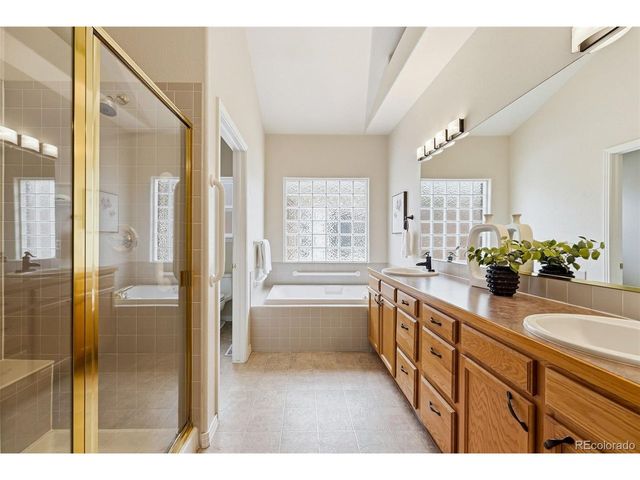 1004 Boxelder Cir, Longmont, CO 80503