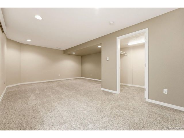 1004 Boxelder Cir, Longmont, CO 80503