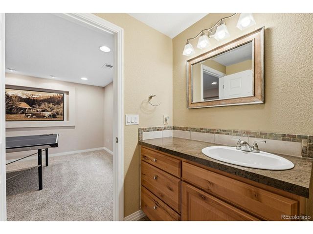 1004 Boxelder Cir, Longmont, CO 80503