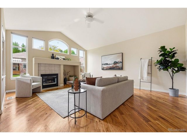1004 Boxelder Cir, Longmont, CO 80503