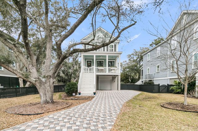1442 Eutaw Battalion Drive, Charleston, SC 29412