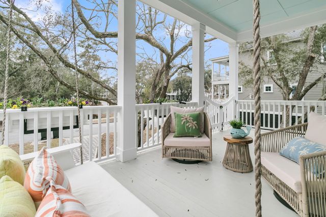 1442 Eutaw Battalion Drive, Charleston, SC 29412