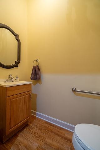 15 Clifton Rd, Lawrenceburg, TN 38464