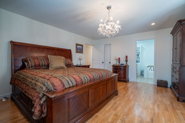 15 Clifton Rd, Lawrenceburg, TN 38464