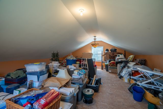 15 Clifton Rd, Lawrenceburg, TN 38464