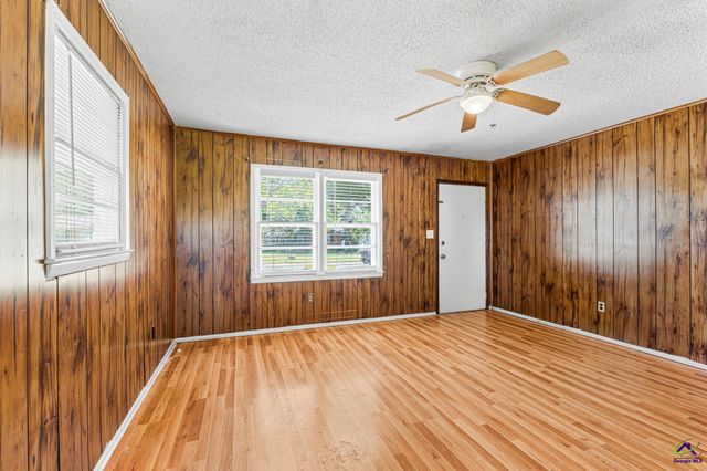 102 Oklahoma Avenue, Warner Robins, GA 31093