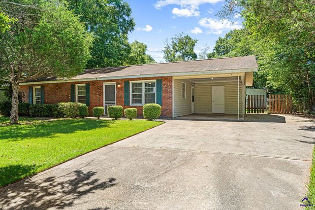 102 Oklahoma Avenue, Warner Robins, GA 31093