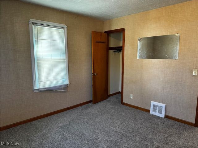 14708 Brunswick Avenue, Maple Heights, OH 44137