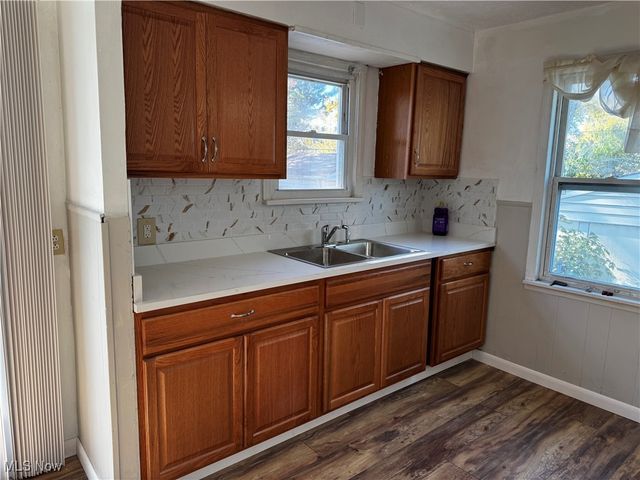 14708 Brunswick Avenue, Maple Heights, OH 44137