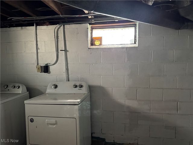 14708 Brunswick Avenue, Maple Heights, OH 44137