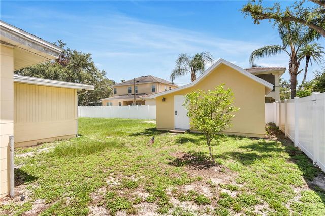 3414 W CARRINGTON STREET, Tampa, FL 33611