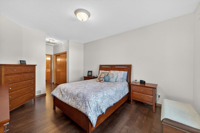 367 Allen Avenue, Little Canada, MN 55117