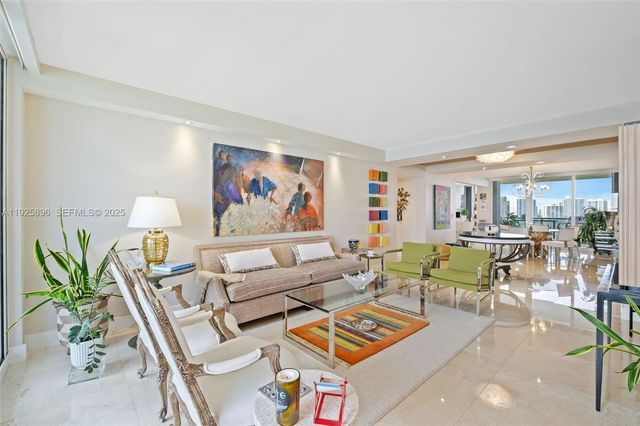 19333 E Collins Ave 1402, Sunny Isles Beach, FL 33160